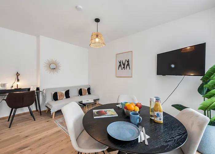Hills Residences 4*